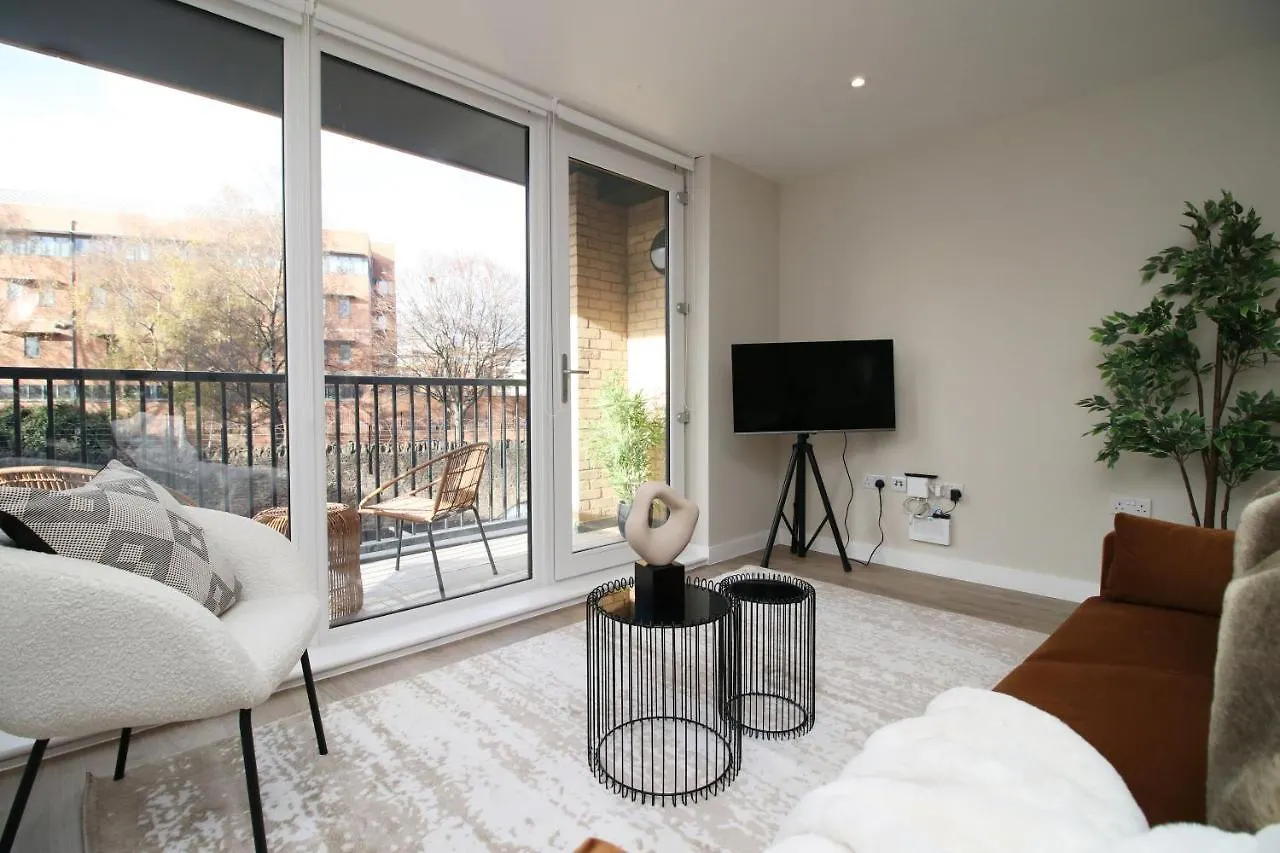 Casablanca Flat 4 By Mia Living Modern 2 Bedroom Apartment With Balcony Cardiff